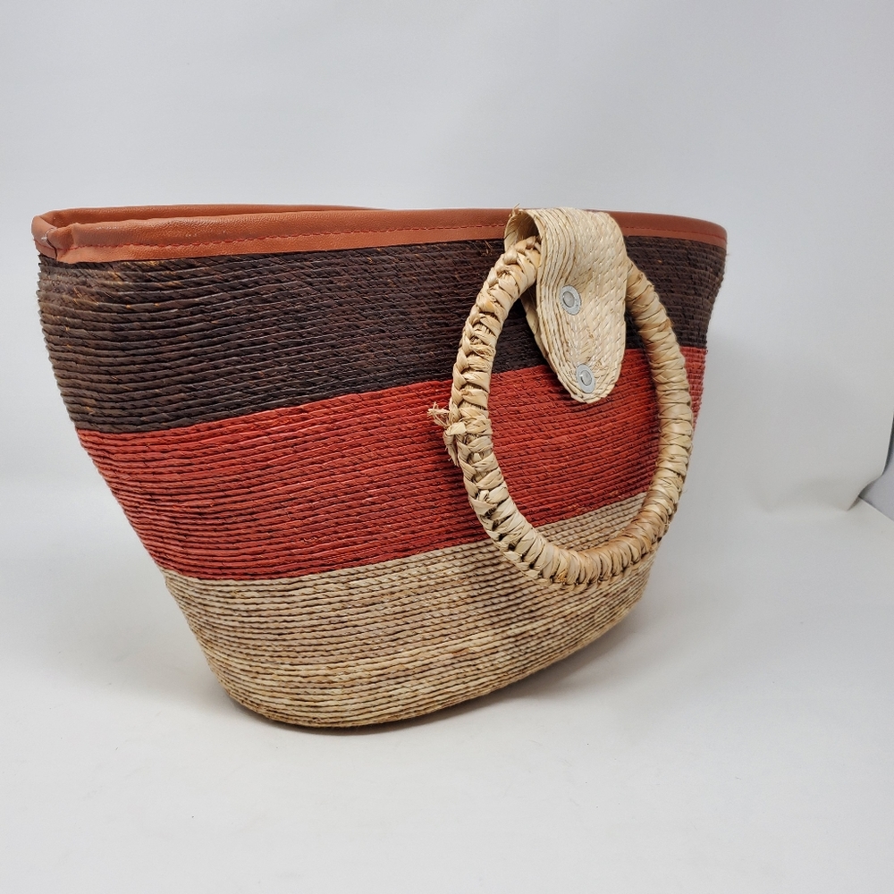 H&M fall colored wicker ring handle bag EUC